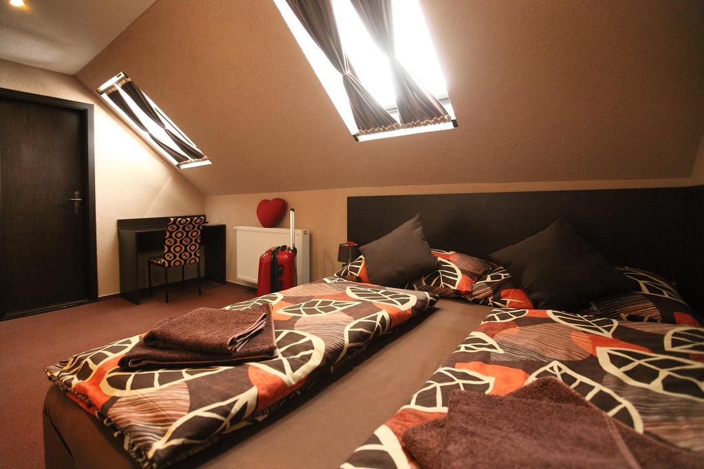 Penzion Skorpion Senec Pokoj fotografie
